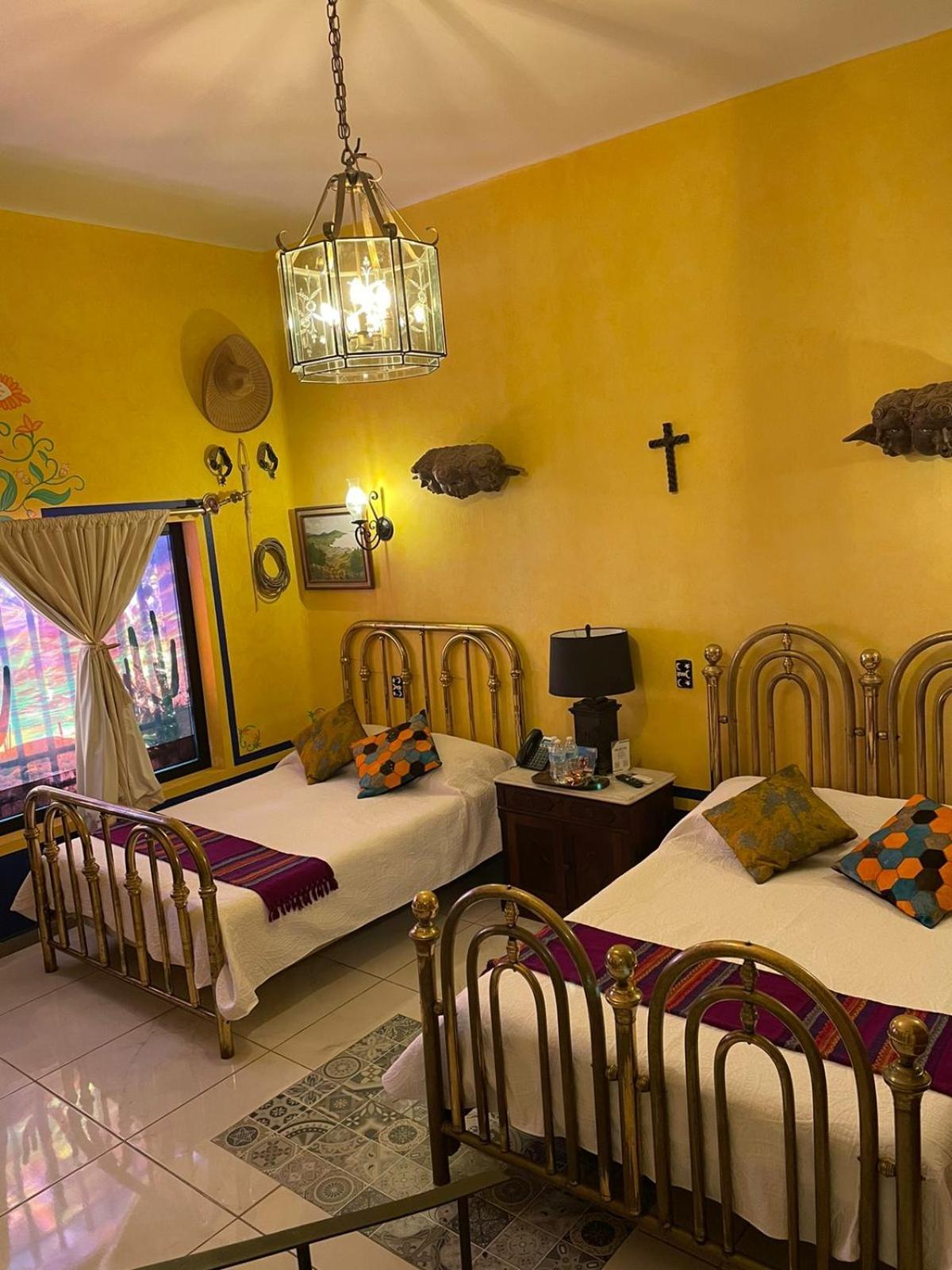 גואדלחארה Eklectic Hotel Boutique מראה חיצוני תמונה